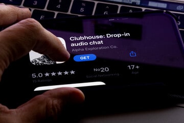Clubhouse App: The Invite-Only Audio App That Elon Musk Uses