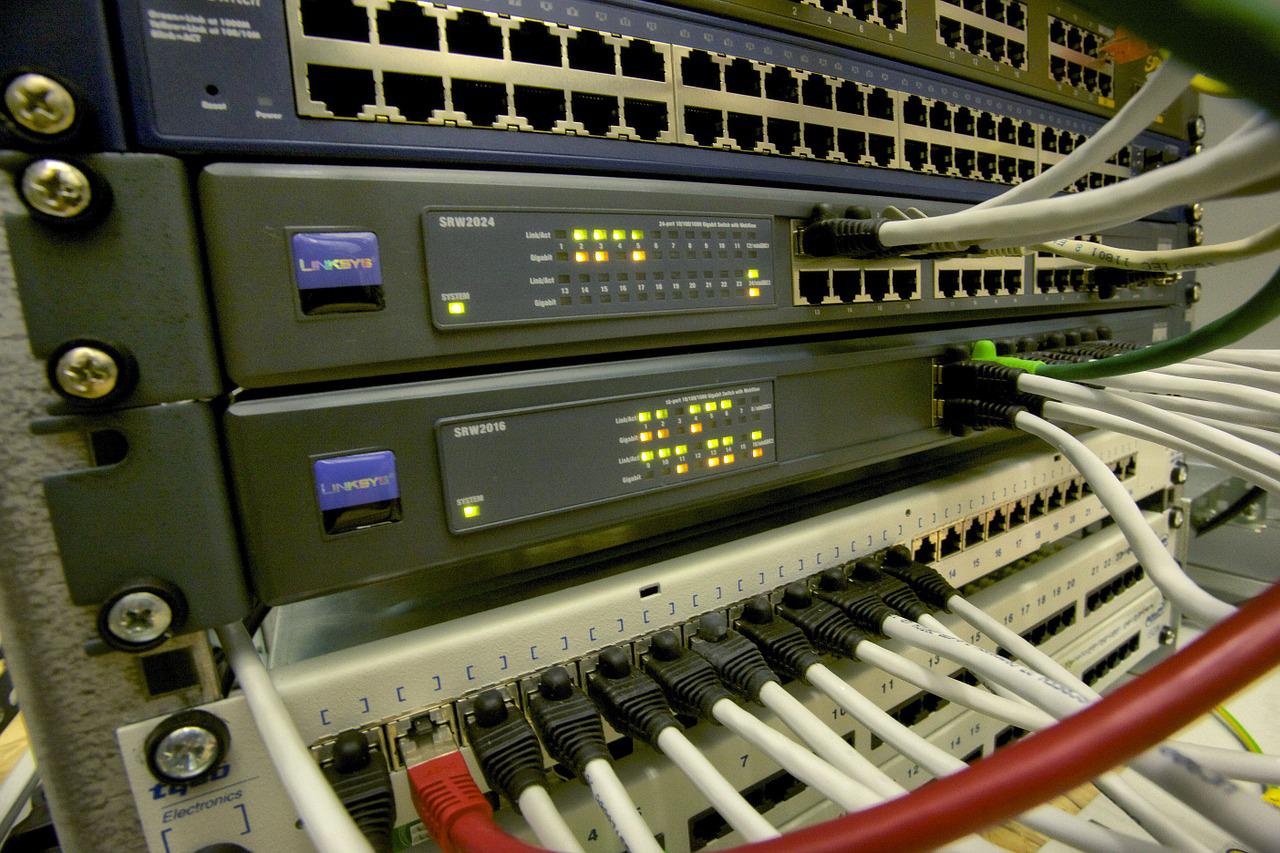 4 Tips to Improve Your Internet Service