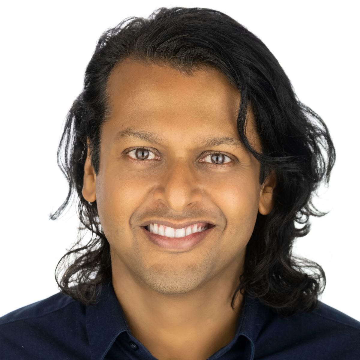 Hrish Lotlikar of SuperWorld Talks to us about Emerging Technologies Interacting with Virtual Experiences