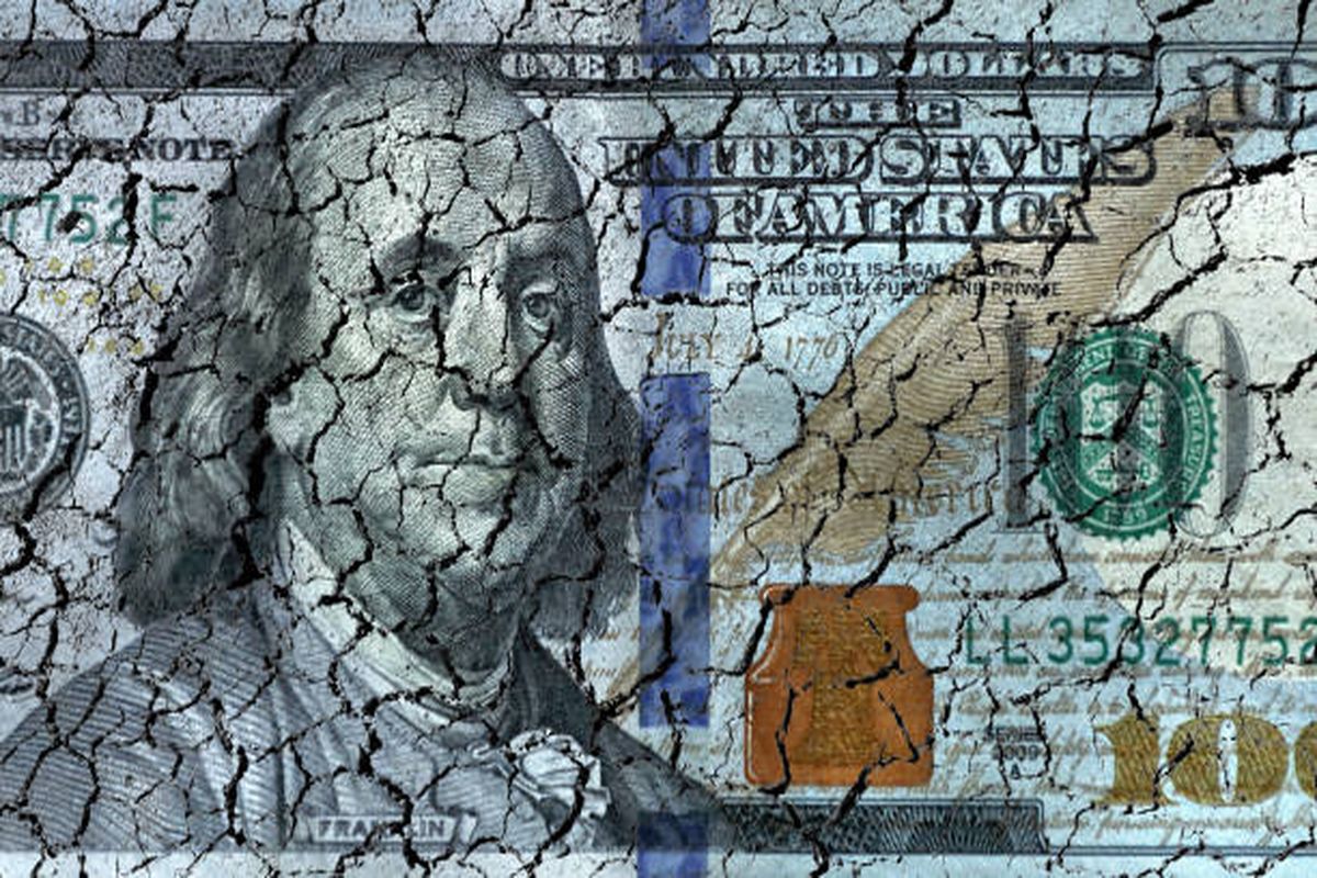 How Will De-Dollarization Affect The Crypto Market?