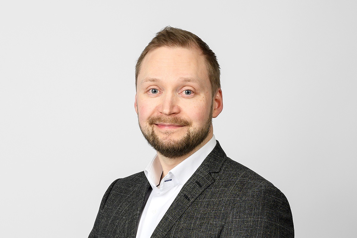 How do AI Models and Tools Impact the Finance Industry?