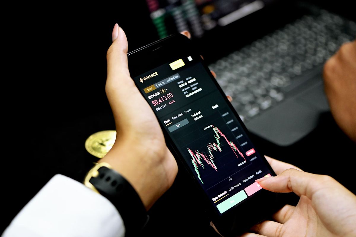 The Role of Liquidity Providers in Forex and Digital Asset Markets
